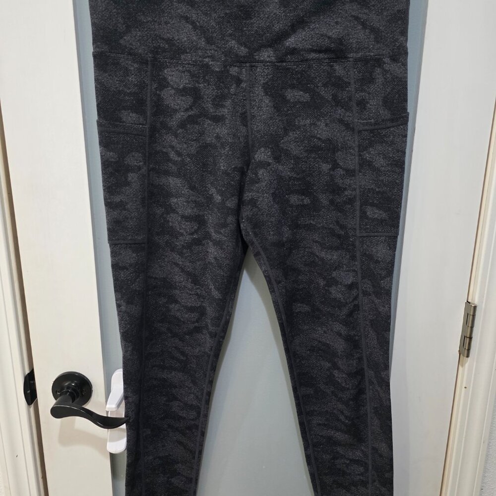 Tuff Athletics Yoga Pants Lot of 3 – Women’s Size XL – Blue, Black, Grey/Black - Picture 12 of 16